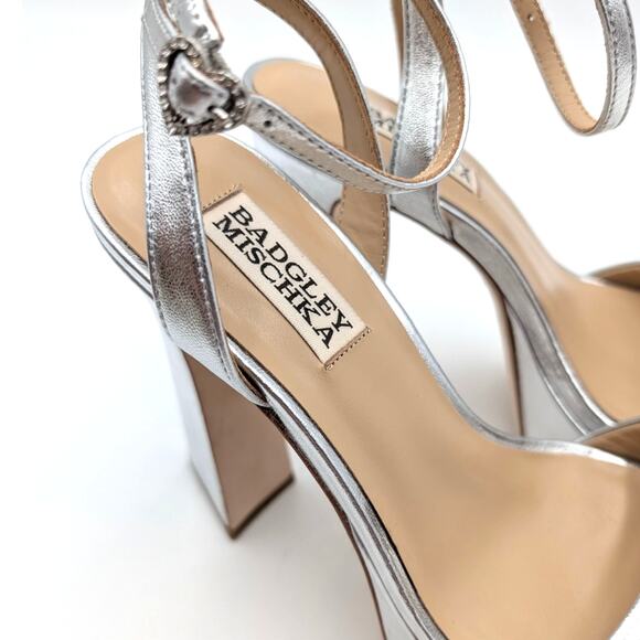Badgley Mischka Caia Ankle Strap Platform Sandals Women's Silver Size US6.5 EU37 - Picture 9 of 9